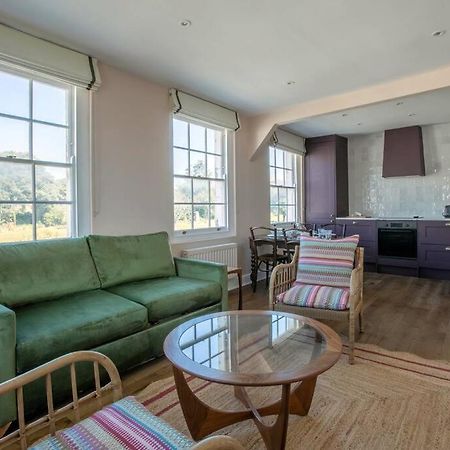 Palm Heights - Top Floor Luxury Flat Margate Bagian luar foto